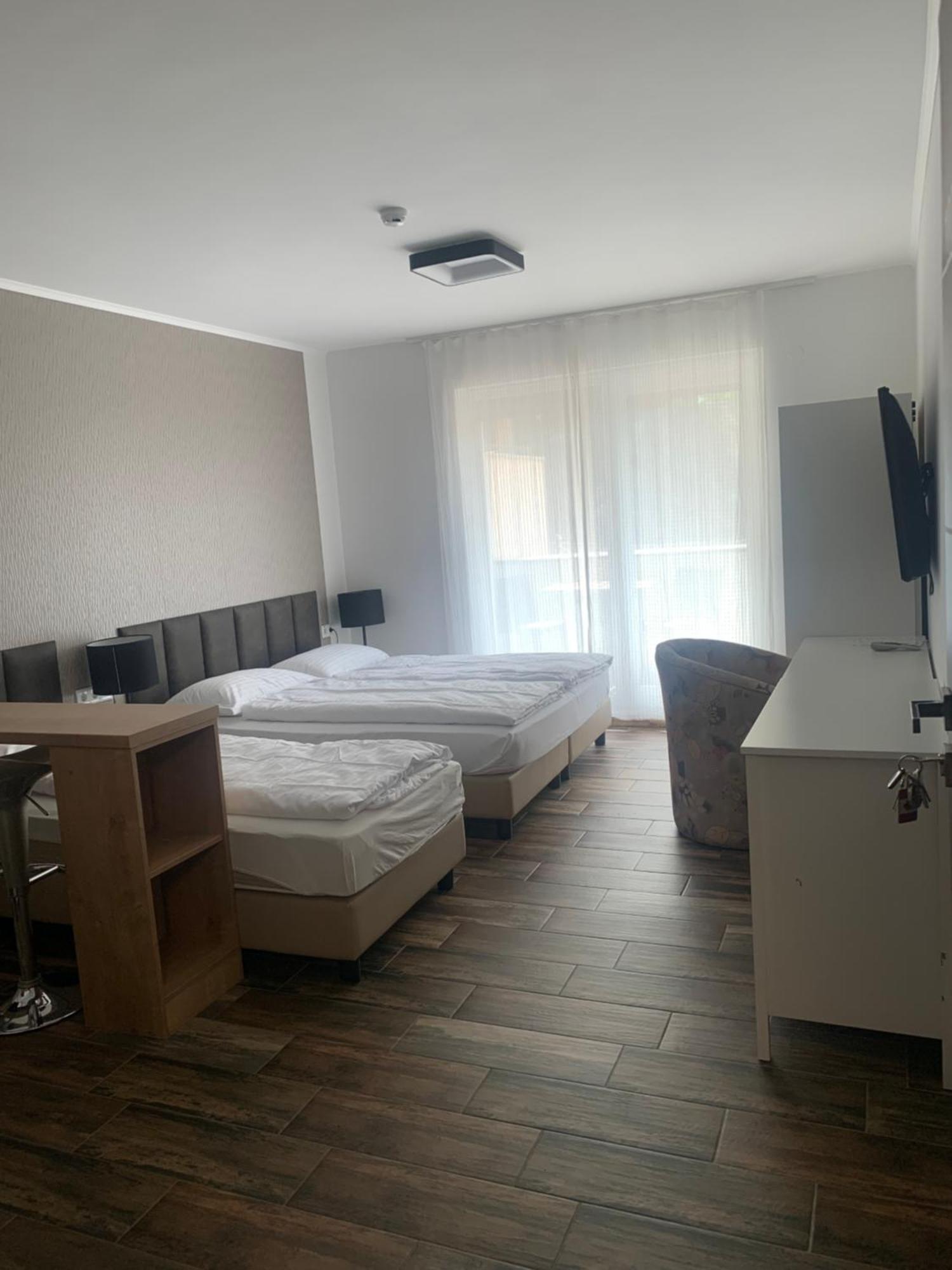 City panzió Balatonlelle Zewnętrze zdjęcie